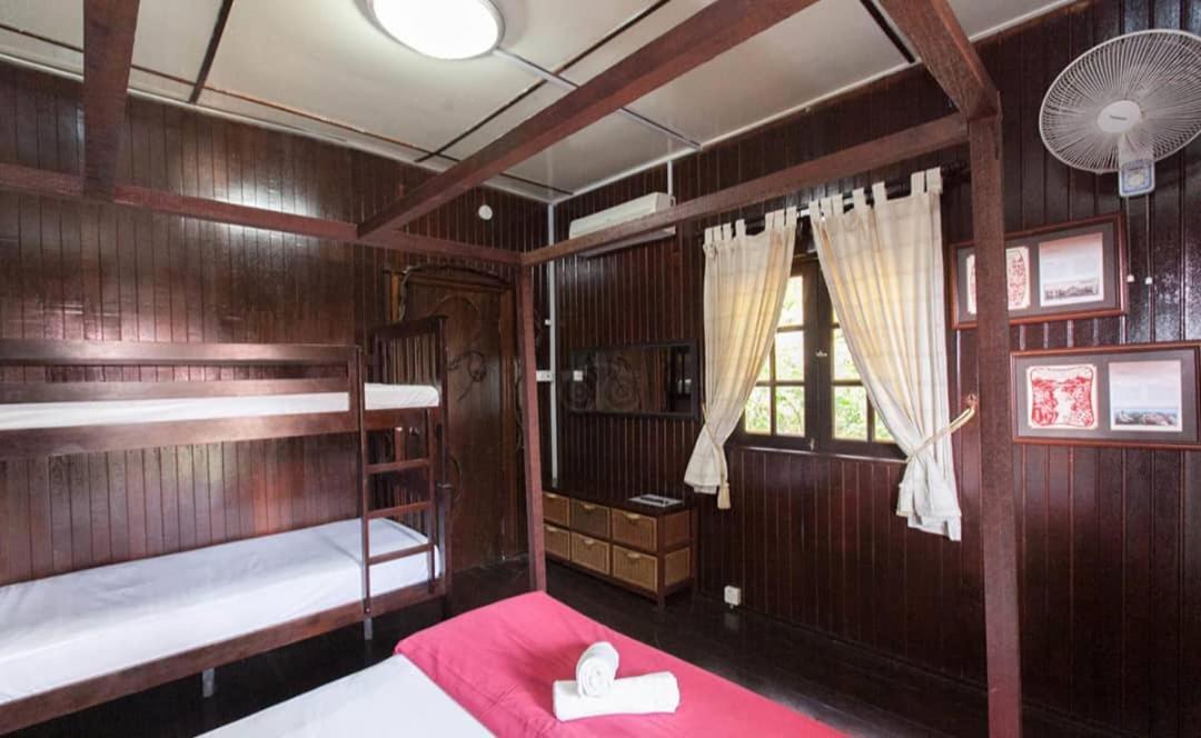 Melina Beach Resort Kampung Genting 외부 사진
