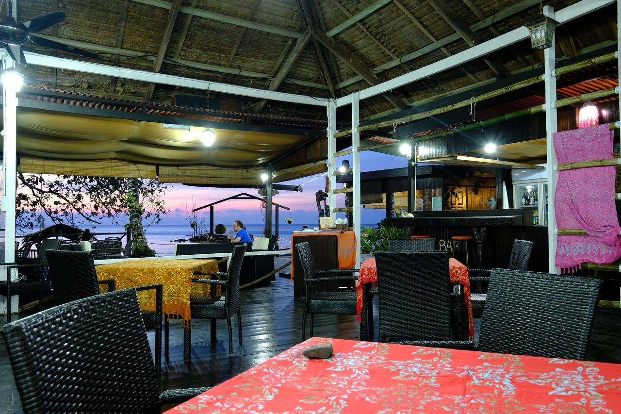 Melina Beach Resort Kampung Genting 외부 사진